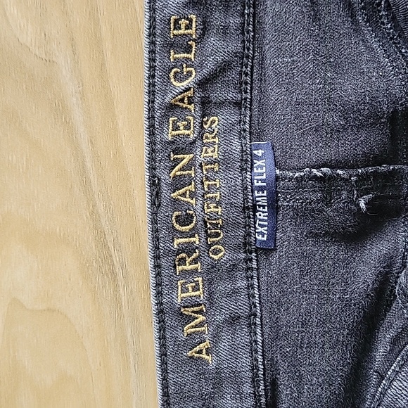 American Eagle jeans - Picture 2 of 4